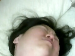 Chubby Mature Chinese Learns To Masterbate Her Shaved Pussy