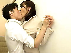 生徒との禁断絶頂セックスで理性のブレーキが壊れた熟女教師 休みの日には自宅に連れ込み朝まで激しく生性交 最終的には弱みを握られ男子生徒全員の性処理係に&hellip 水上由紀恵 生徒との禁断絶頂セックスで理性のブレーキが壊れた熟女教師 休みの日には自宅に連れ込み朝まで激しく生性交 最終的には弱みを握られ男子生徒全員の性処理係に&hellip 水上由紀恵