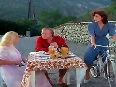 कैथी मेनार्ड, फ्रेंच क्लासिक और निकोल सेगौड के साथ फ्रेंच विंटेज प्रोफेसर एनसिग्ने सेन्स प्रिजर्वेटिफ्स 1981