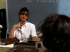 College super-bitch getting fucked on teachers desk