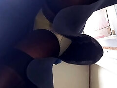 अपस्कर्ट कली बेब 70 87 अपस्कर्ट कली बेब 70 87