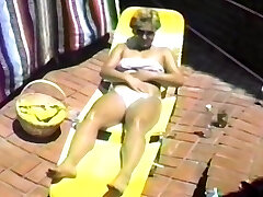 Homemade vid of a solo chick wearing nylon stockings having fun Homemade vid of a solo chick wearing nylon stockings having fun