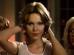 titty babes love shagging