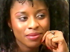 classic:ebony girl spanked auf ihren sexy arsch