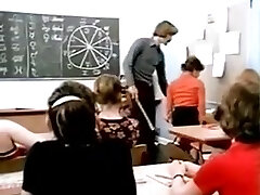 Lasse Dark-skinned : Schoolgirla Education