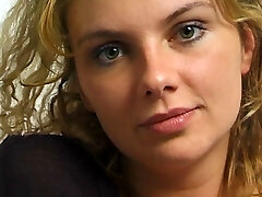 Junges Madel aus Bayer fingert sich Junges Madel aus Bayer fingert sich