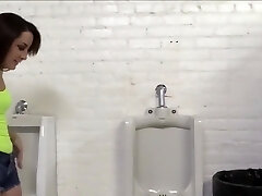 Sexy Glory Crevasse---Comp Sexy Glory Crevasse---Comp