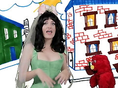 Porn Music Video - Katy Perry Pulverizes Elmo