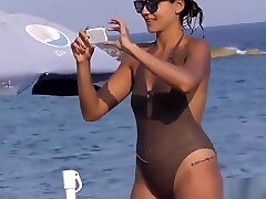 Swimsuit Cameltoe Milf Beach Voyeur HD Video