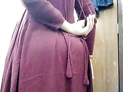 Desi bhabhi having bottle in assfucking hot indian bhabhi