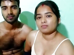 Desi xxx big boobs scorching and cute bhabhi apne husband ke friend se chudai
