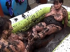 Kim & Honey Mud Grappling Pt2 - TacAmateurs