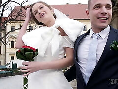 HUNT4K. Married couple decides to sell bride’s pussy for good HUNT4K. Married couple decides to sell bride’s pussy for good