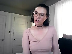 Flexible sporty brunette in glasses is well-prepped for some wild solo masturbation