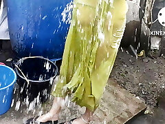 Bhabhi anita yadav ki super-hot bathing Bhabhi anita yadav ki super-hot bathing