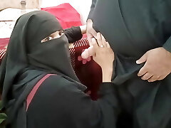 Pakistani Stepmom In Hijaab Pounded By Stepson