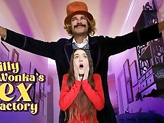 Willy Wanka and The Sex Factory - Porn Parody feat. Sia Meatpipe