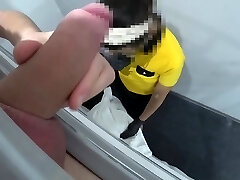 Asian hotel-worker gives client perfect hand job