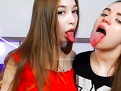Young Teen Girls Super Hot Deep Kissing Feet play Suck Tits