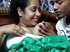 Indian bhabi Big Caboose Fucking Doggy Style