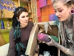 KINKY LIFE - tattooed pornstar Large CRAZY toys unboxing - punk alt goth - john thomas toys