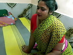 Bengali Boudi Fuckfest with clear Bangla audio! Cheating sex with Manager wife!