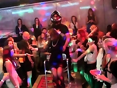 Real cfnm teenager tugging