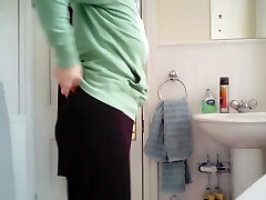 MILF caught on douche cam