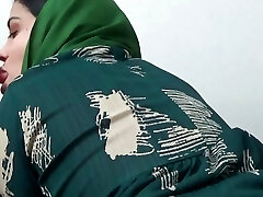 Horny Egyptian Stepmom Fucks Her 18 Years Old Sonny Horny Egyptian Stepmom Fucks Her 18 Years Old Sonny