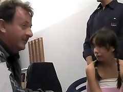 CXC - Troia la Madre Troia la Figlia Oh che Bella Famiglia CXC - Troia la Madre Troia la Figlia Oh che Bella Famiglia