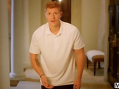 Boss Charli takes charge in a ultra-kinky office hump with her assistant