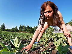 Farmer's Wife Strokes in the Field Farmer's Wife Strokes in the Field