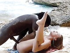 BLACKED BBC-goddess Kendra Sunderland takes on 3 huge lollipops