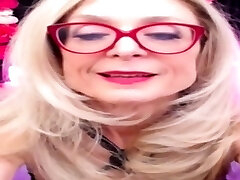 Nina Hartley Randy Schlongs moment in Time