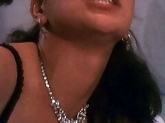 گلپر بلا - (از فیلم بهترین گلپر) گلپر بلا - (از فیلم بهترین گلپر)