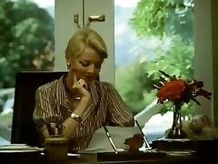 Craving for semen vintage whore gets messy facial