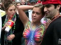 Classical Mardi Gras 2006 Mix Of Flashing And Contest In New Orleans - SouthBeachCoeds