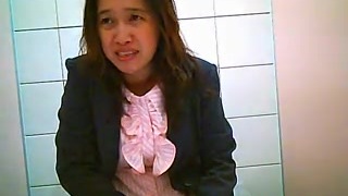 Hidden cam in thai office rest room