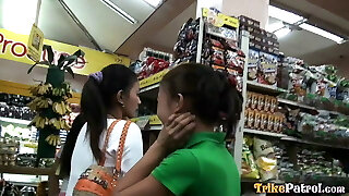 Astounding Rack – Filipina Friends Tag Team Foreign Dick Astounding Rack – Filipina Friends Tag Team Foreign Dick