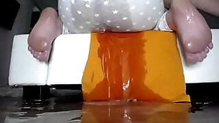 snap - chrissleoo20 breezy cum all over the floor after she was fucked by bigcock