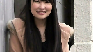 Daring asians flashing