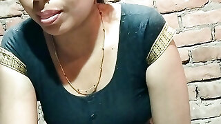 Hot Sumptuous Aunty Ki Total Chudai Unki Bur Ko Chodne ka Maja Bahut Aaya 