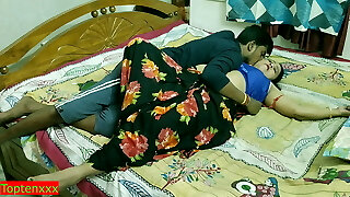Indian hot sex with friend’s sexy wife! Real fuck-fest for rupees
