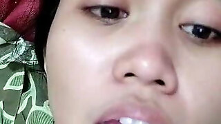 Hot asian tudung, hijab, jilbab slut playing herself Ten