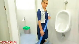 Birthroom orgy with hindi audio Birthroom orgy with hindi audio