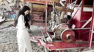 Vintage Tractor Freak Mayhem 4K