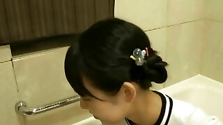 我的乳头一直在长！ 想挤牛奶吗？ (第四部分)