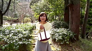 Chinese JAPANESE PORN HOT MILF GETS A DILDO FUCK AFTER