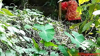 beautiful Village wife Living Lonly Bhabi Sex In Outdoor Fuck