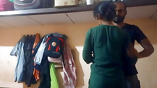 Sexy wife is desperate for xxx sex